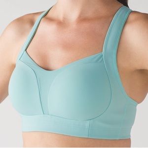 Lululemon Ta Ta Tamer III Size 34D